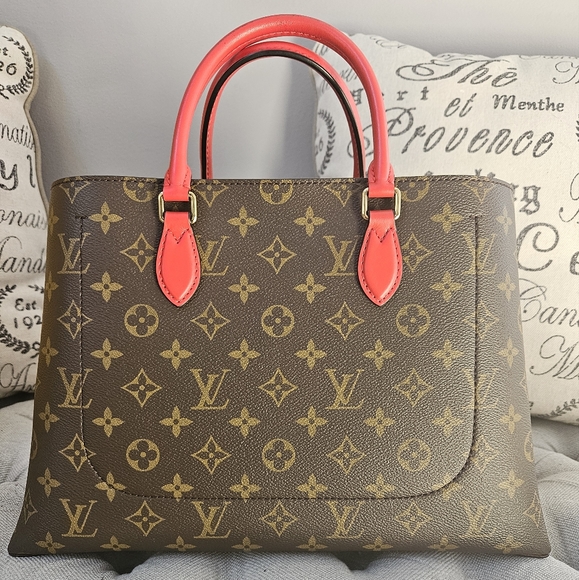 Authentic Louis Vuitton Flower Tote - Picture 2 of 11